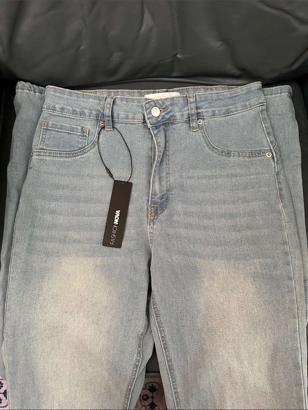 Fashion Nova Women’s Light Blue Jeans